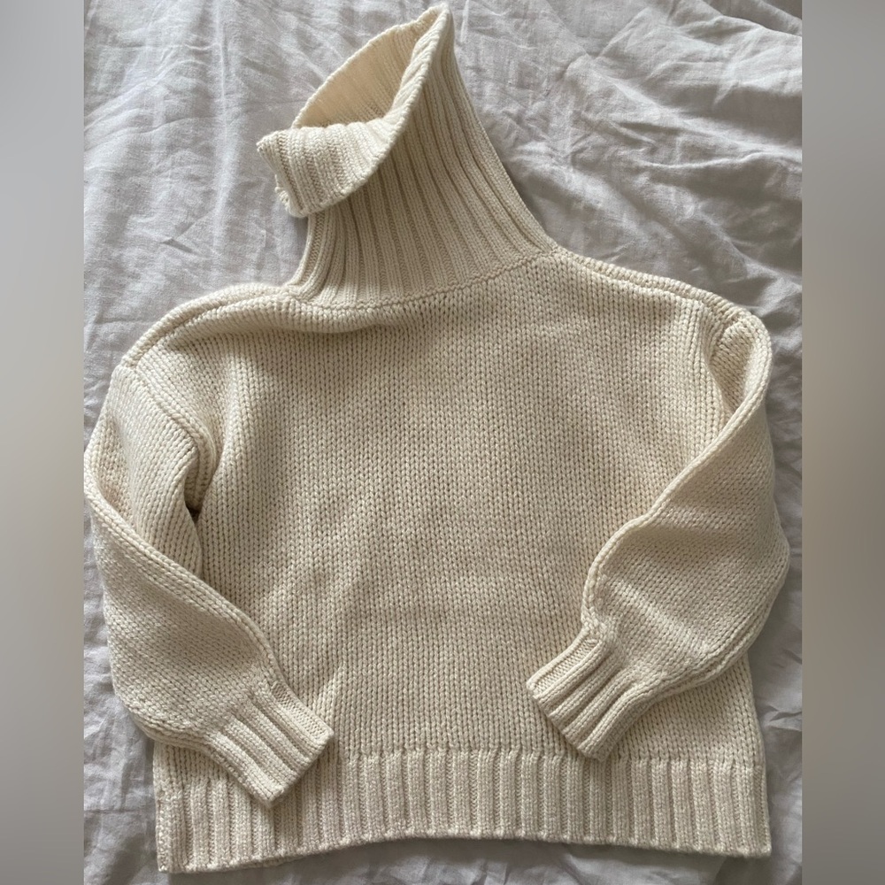 NWT Club Monaco Cashmere Turtleneck Sweater - XS
